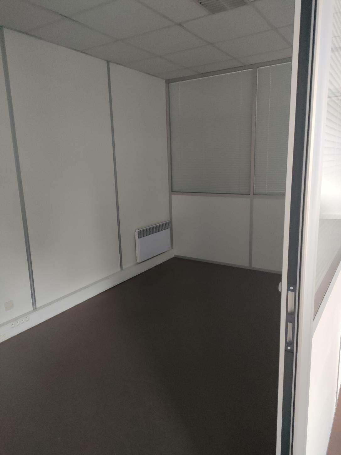 Bureau Rouen 61m² Vente bureau Rouen Seine-Maritime OVBUR2310760 1